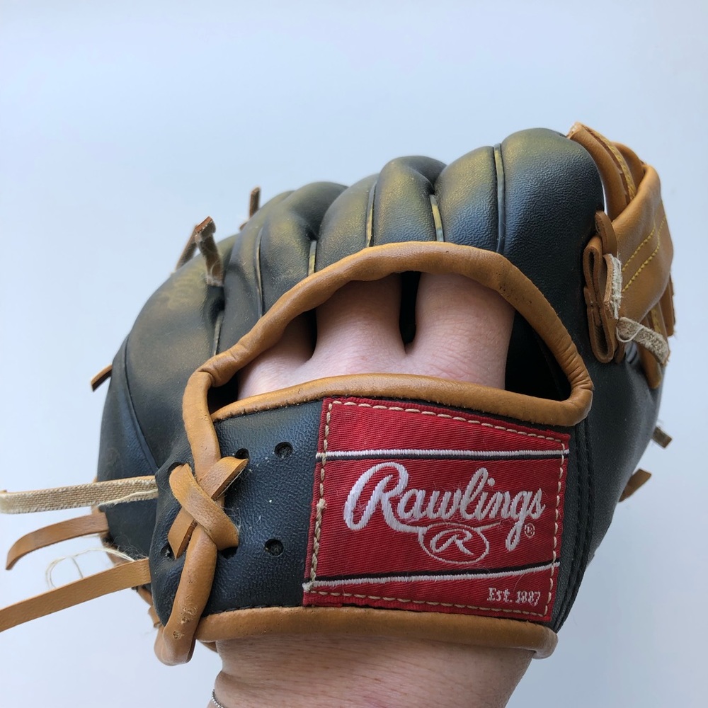 Rawlings RBG158BT 9” Juniors Baseball Glove/ Mitt